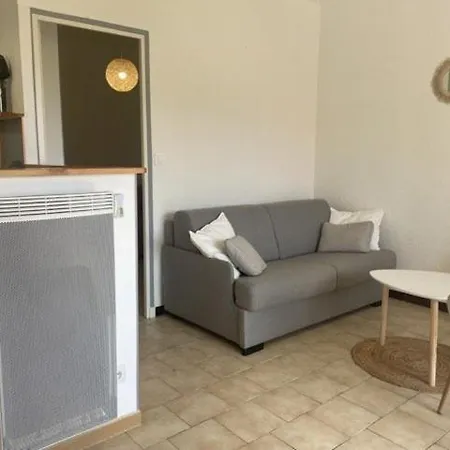 아파트 Sp250-a407 2 Pieces Pierre La