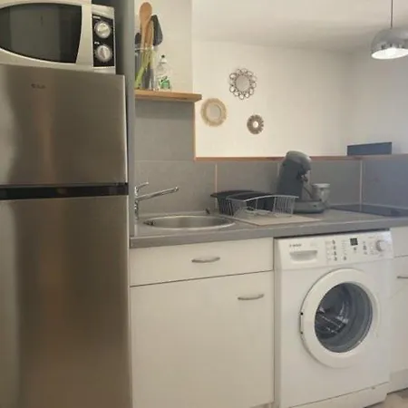 아파트 Sp250-a407 2 Pieces Pierre La